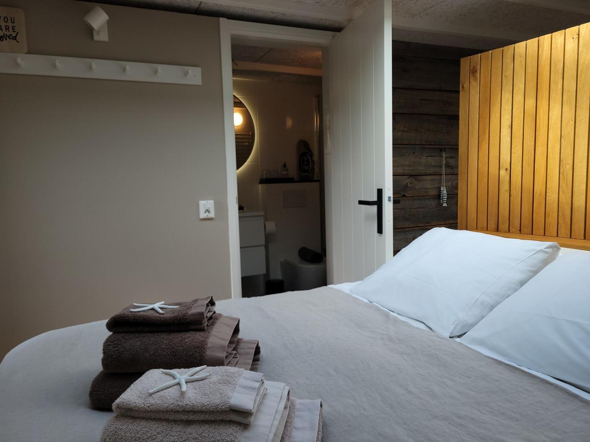 Tiny Villa De Haas Met Infraroodsauna Egmond aan Zee Eksteriør billede
