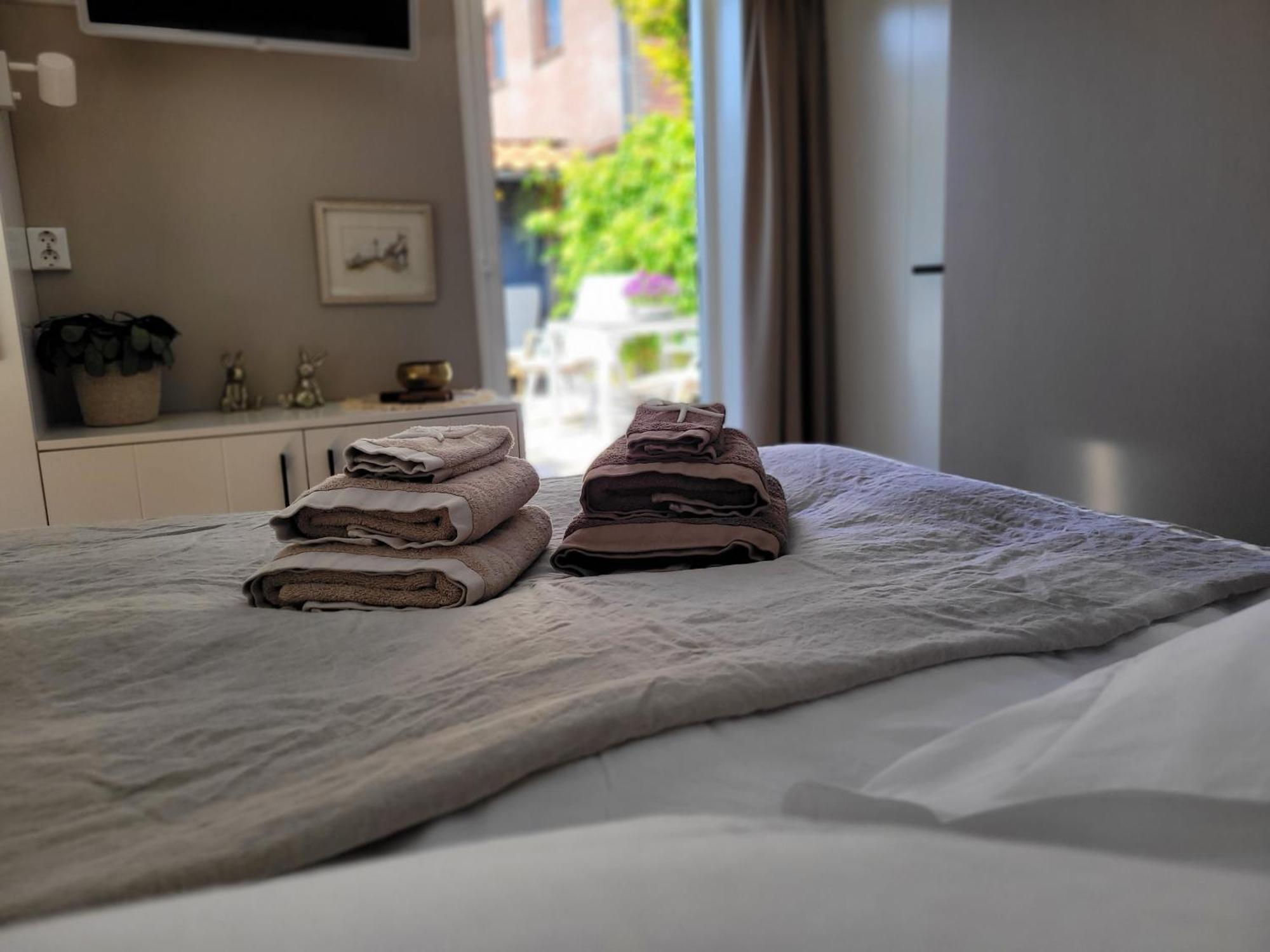 Tiny Villa De Haas Met Infraroodsauna Egmond aan Zee Eksteriør billede
