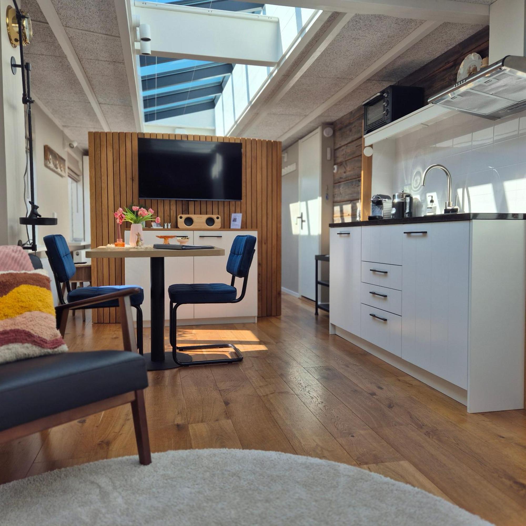 Tiny Villa De Haas Met Infraroodsauna Egmond aan Zee Eksteriør billede